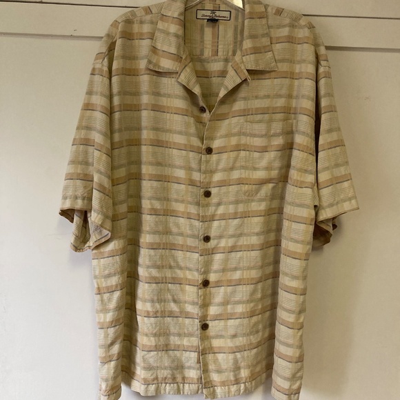 Tommy Bahama Plaid Striped Short Sleeve Button Down Shirt 100% Silk Yellow XL - Picture 2 of 11